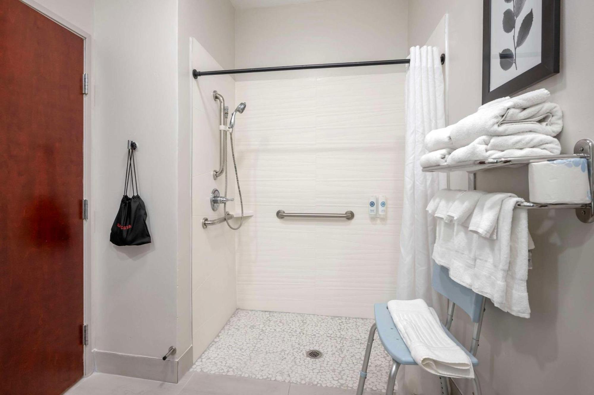 Country & By Radisson, Dayton South, Oh Hotel 3*